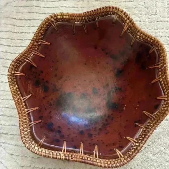 Vintage Woven Rattan Rim Stone Red Clay Pottery Decorative Bowl - Picture 1 of 7